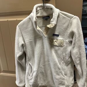Patagonia Cream Fleece Pullover